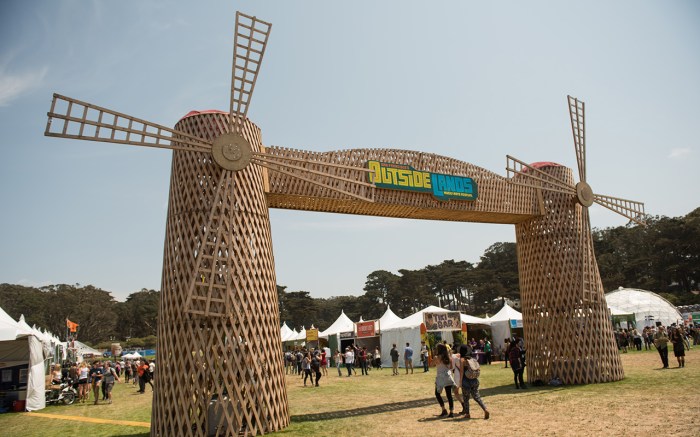 Festival friendly festivals environmentally sustainable coachella initiatives brightly dispose bins attendees correctly waste encouraging include painted many their